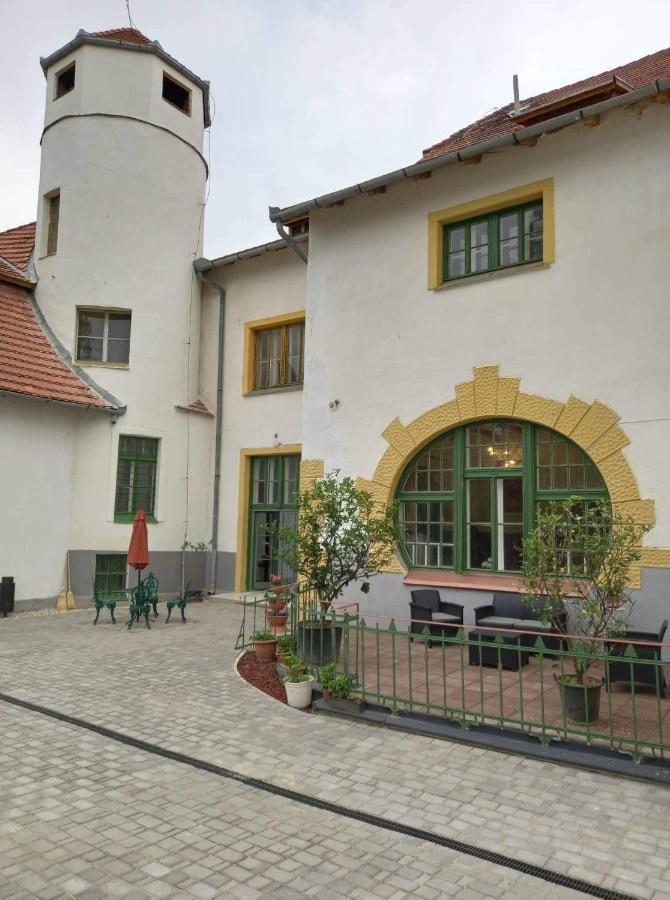 Meller-Kastely Villa Csurgo Exteriér fotografie